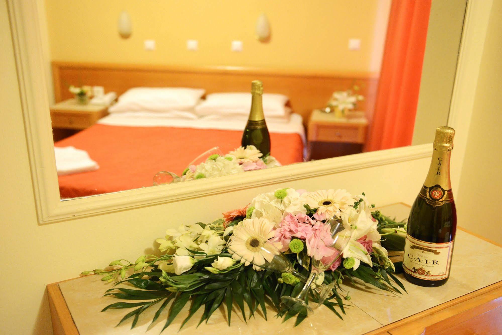 Marine Congo Hotel Rhodes City Ngoại thất bức ảnh